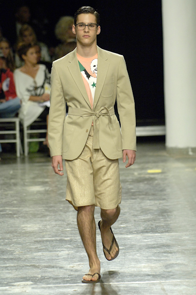 desfile-fausehatenmen-saopauloverao2007rtw-116