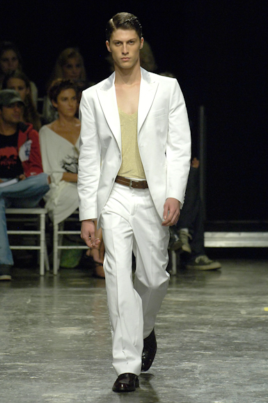 desfile-fausehatenmen-saopauloverao2007rtw-127