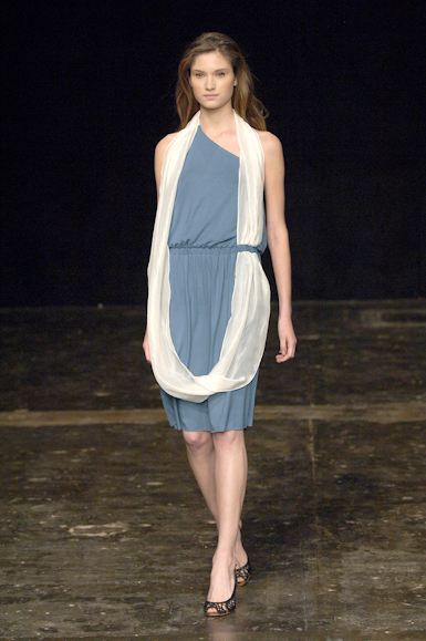 desfiles-lorenzomerlino-saopauloverao2007rtw-125