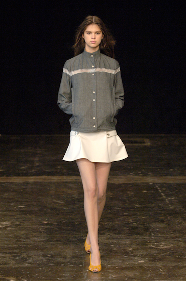 desfiles-lorenzomerlino-saopauloverao2007rtw-130