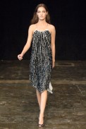 desfiles-lorenzomerlino-saopauloverao2007rtw-133