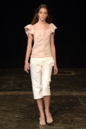 desfiles-lorenzomerlino-saopauloverao2007rtw-148