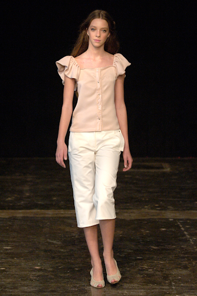desfiles-lorenzomerlino-saopauloverao2007rtw-148