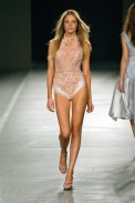 desfiles-samuelcirnansck-saopauloverao2007rtw-109