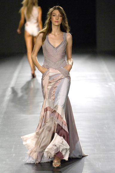 desfiles-samuelcirnansck-saopauloverao2007rtw-110