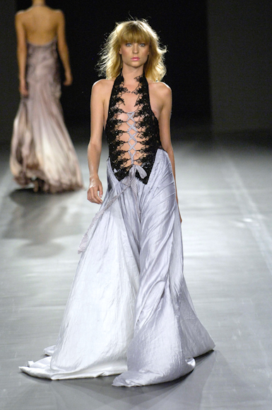 desfiles-samuelcirnansck-saopauloverao2007rtw-115