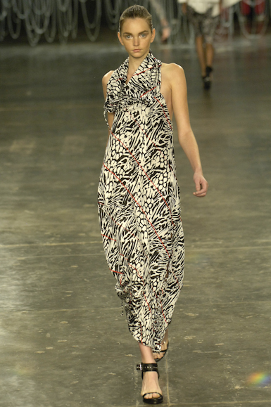 desfiles-uma-saopauloverao2007rtw-132
