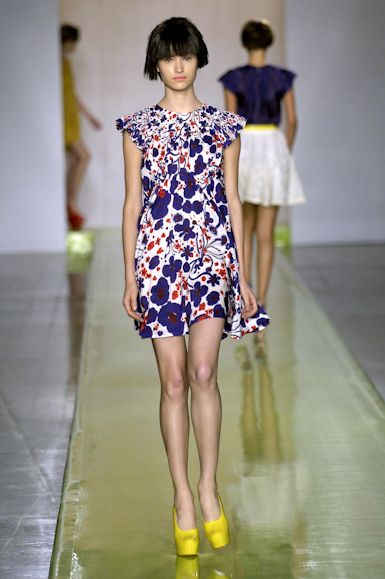 desfiles-zigfreda-saopauloverao2007rtw-103