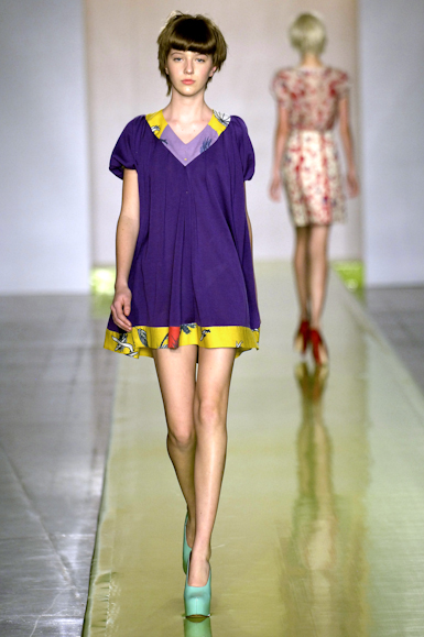 desfiles-zigfreda-saopauloverao2007rtw-109