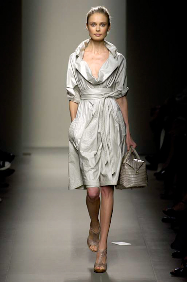 desfiles-bottegavenetta-milaoverao2007rtw-100
