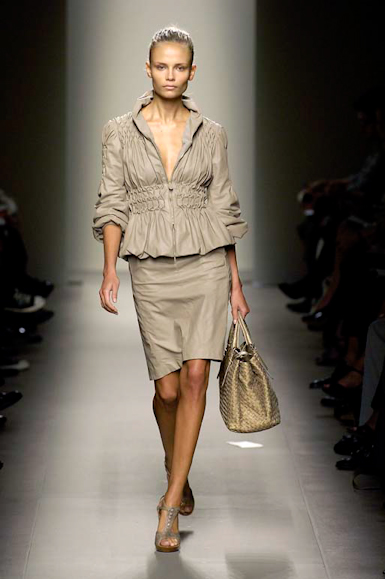 desfiles-bottegavenetta-milaoverao2007rtw-102