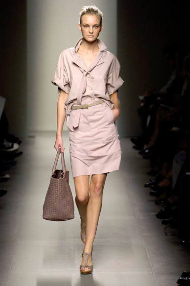 desfiles-bottegavenetta-milaoverao2007rtw-109