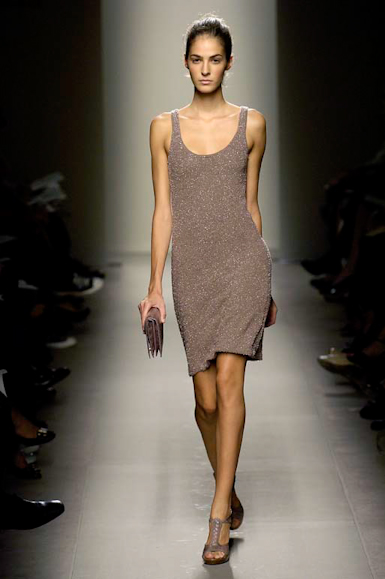 desfiles-bottegavenetta-milaoverao2007rtw-127