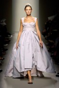 desfiles-bottegavenetta-milaoverao2007rtw-140