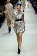 desfiles-burberry-milaoverao2007rtw-101