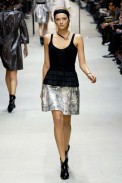 desfiles-burberry-milaoverao2007rtw-109