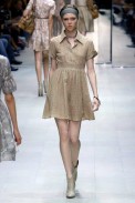 desfiles-burberry-milaoverao2007rtw-114