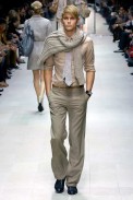desfiles-burberry-milaoverao2007rtw-117