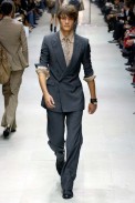 desfiles-burberry-milaoverao2007rtw-123