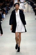 desfiles-burberry-milaoverao2007rtw-135