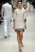 desfiles-burberry-milaoverao2007rtw-142