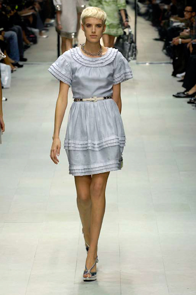 desfiles-burberry-milaoverao2007rtw-144