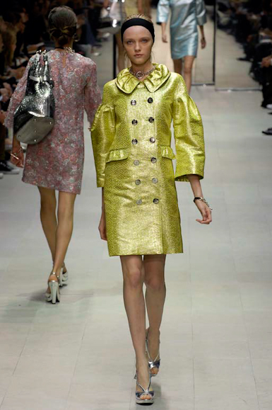 desfiles-burberry-milaoverao2007rtw-149