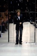desfiles-burberry-milaoverao2007rtw-158