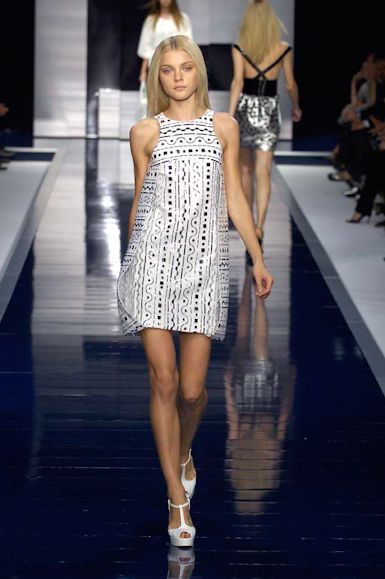 desfiles-fendi-milaoverao2007rtw-103