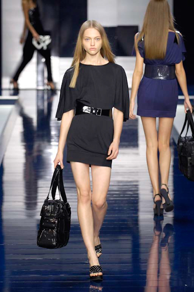 desfiles-fendi-milaoverao2007rtw-122