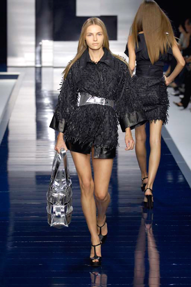 desfiles-fendi-milaoverao2007rtw-125