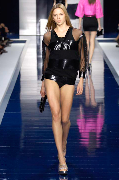 desfiles-fendi-milaoverao2007rtw-133