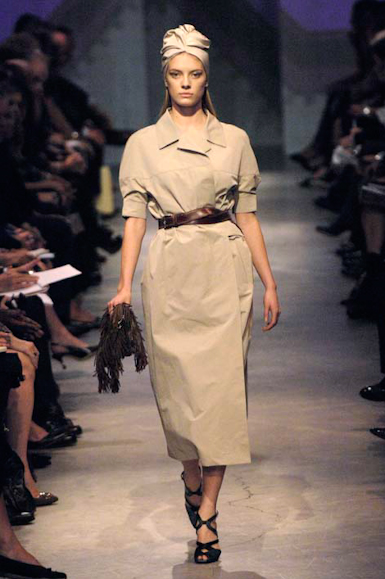 desfiles-prada-milaoverao2007rtw-109