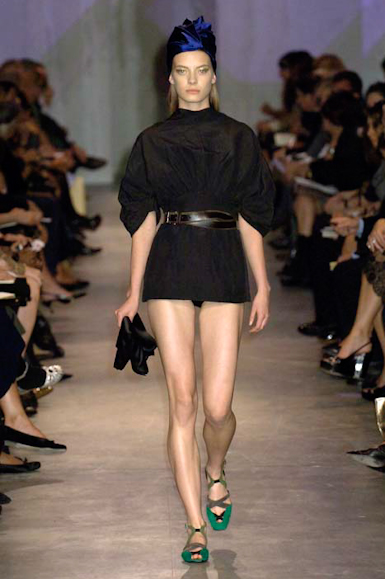desfiles-prada-milaoverao2007rtw-124
