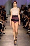 desfiles-prada-milaoverao2007rtw-130