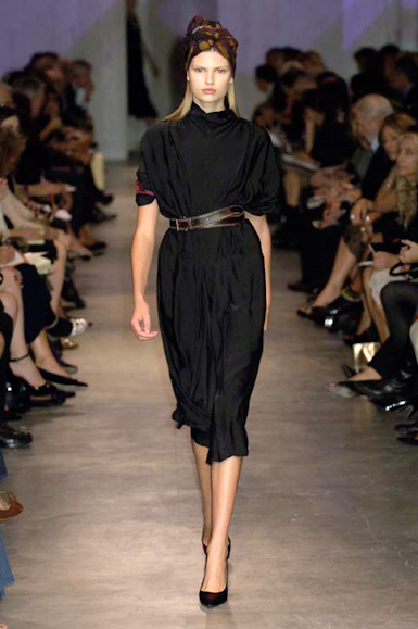 desfiles-prada-milaoverao2007rtw-131