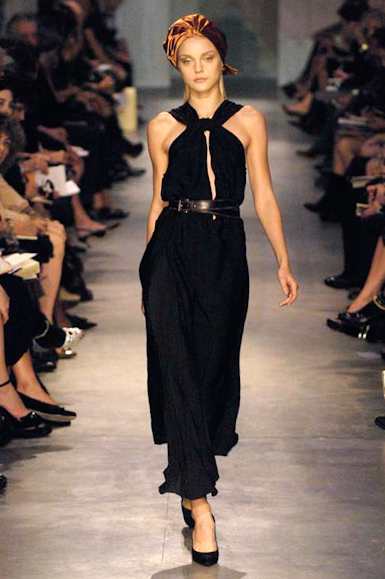 desfiles-prada-milaoverao2007rtw-133