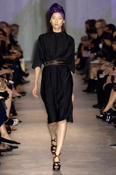 desfiles-prada-milaoverao2007rtw-134