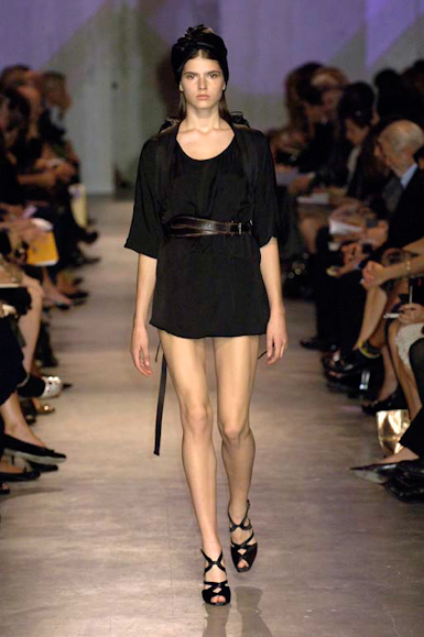 desfiles-prada-milaoverao2007rtw-135