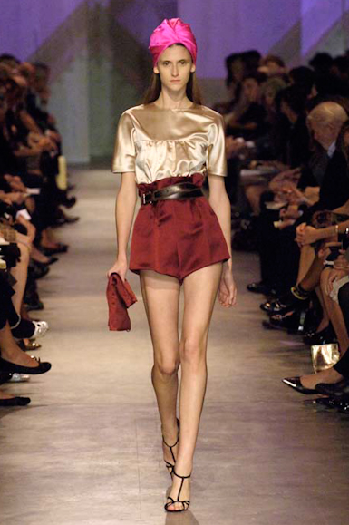desfiles-prada-milaoverao2007rtw-143