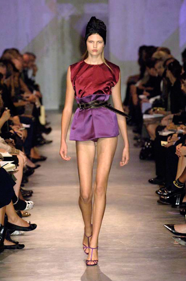 desfiles-prada-milaoverao2007rtw-145