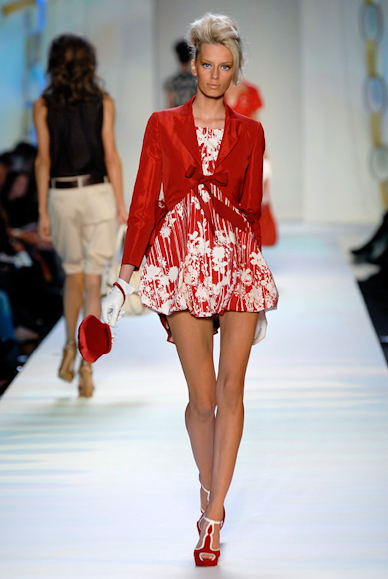 desfiles-moschino-milaoverao2007rtw-121