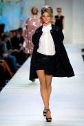 desfiles-moschino-milaoverao2007rtw-131