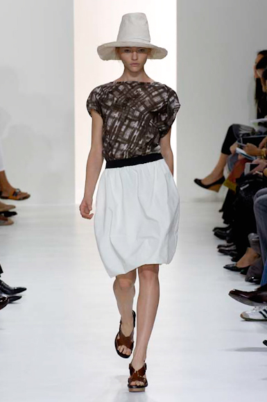 desfiles-marni-milaoverao2007rtw-111