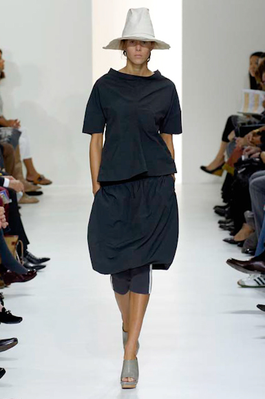 desfiles-marni-milaoverao2007rtw-114