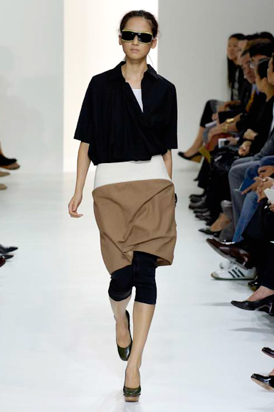 desfiles-marni-milaoverao2007rtw-123
