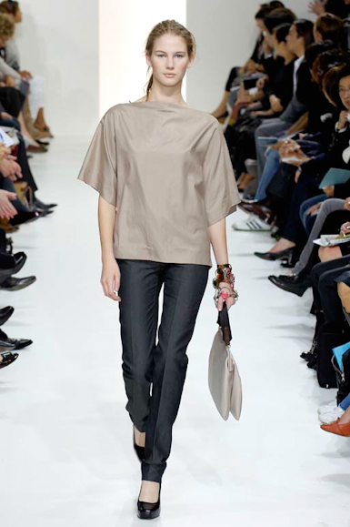 desfiles-marni-milaoverao2007rtw-157