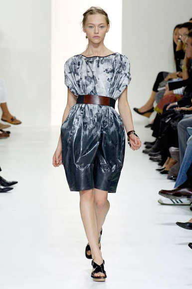 desfiles-marni-milaoverao2007rtw-162