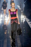 desfiles-gucci-milaoverao2007rtw-103
