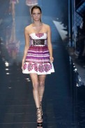 desfiles-gucci-milaoverao2007rtw-113